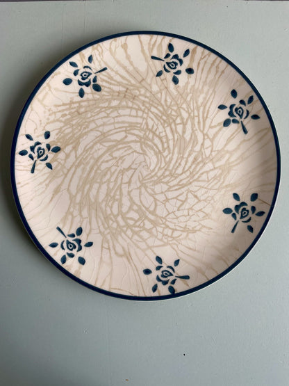 Plat en céramique – Décor fleurs bleues