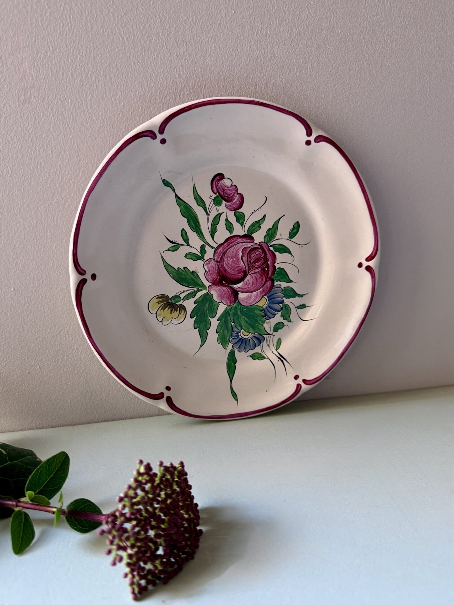 Assiette florale décorative