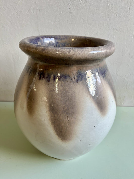 Cache pot émaillé gris