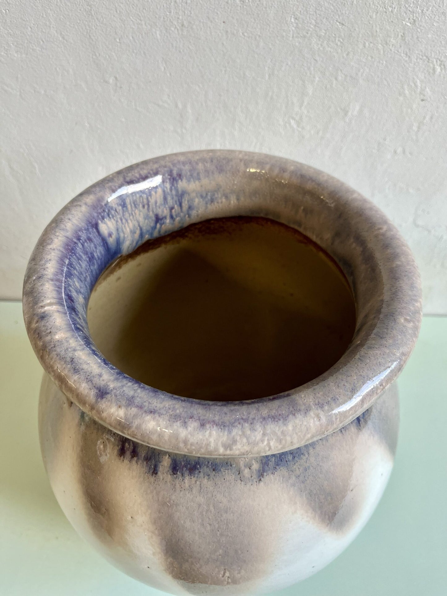 Cache pot émaillé gris