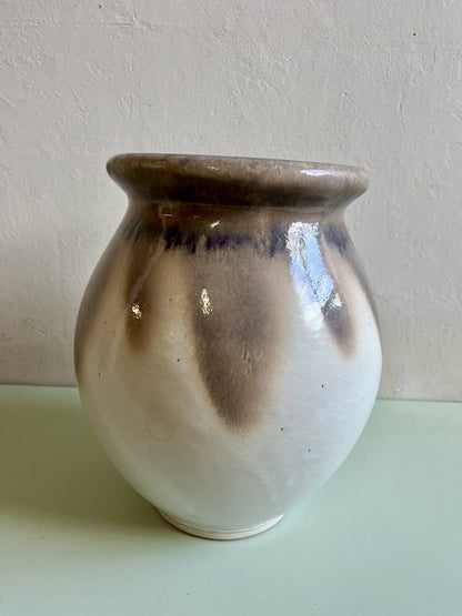 Cache pot émaillé gris