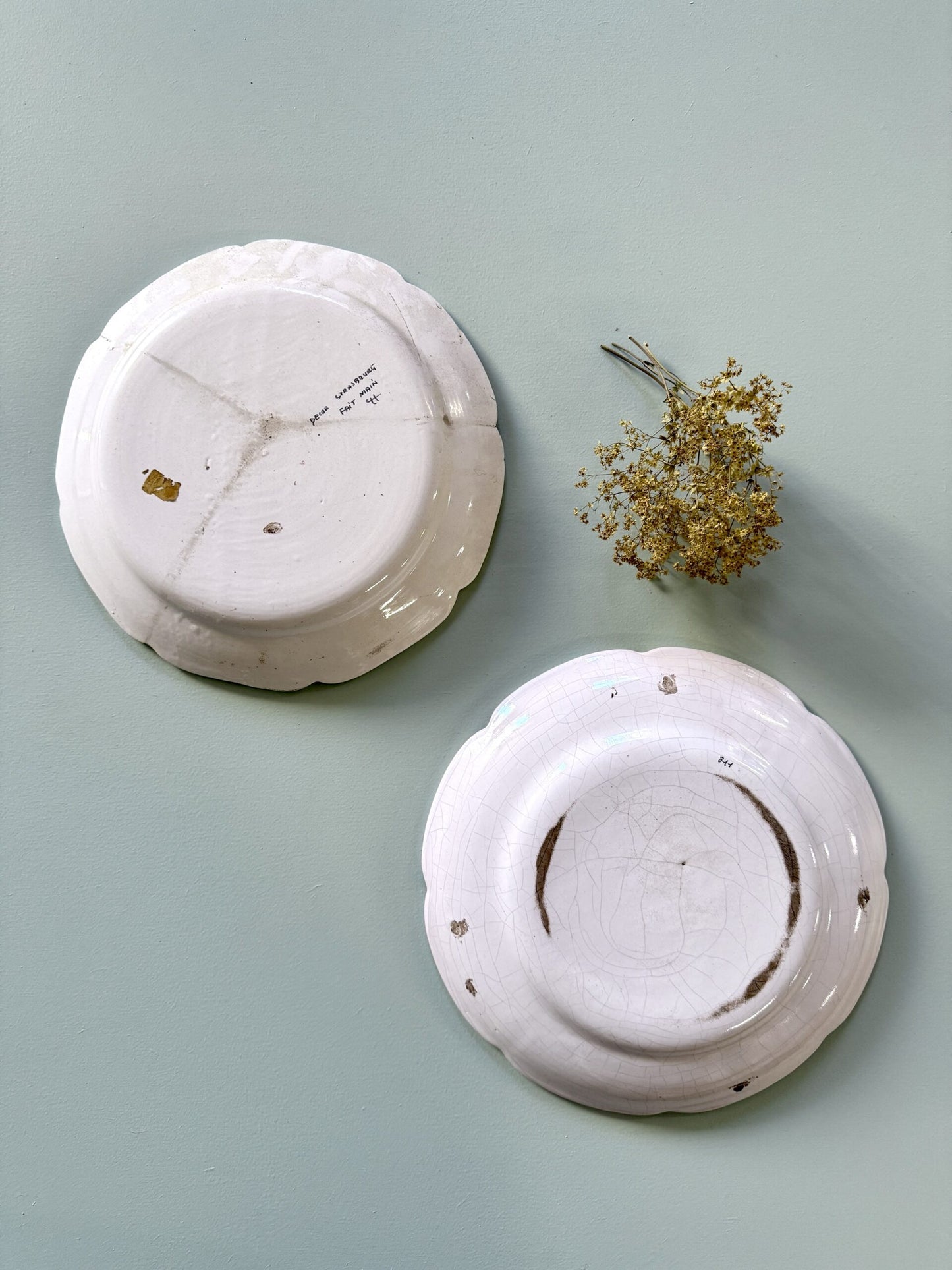 Assiettes creuses décor Strasbourg fait main - lot de 2