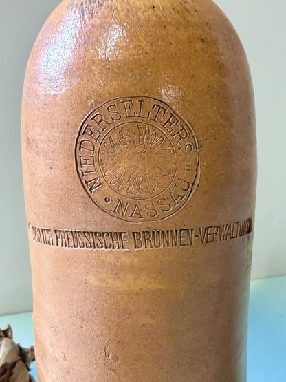 Bouteille en grès argile Niderselters Nassau