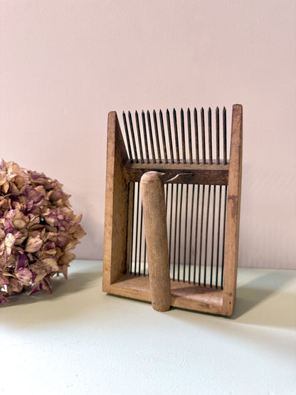 Ramasse myrtille en bois