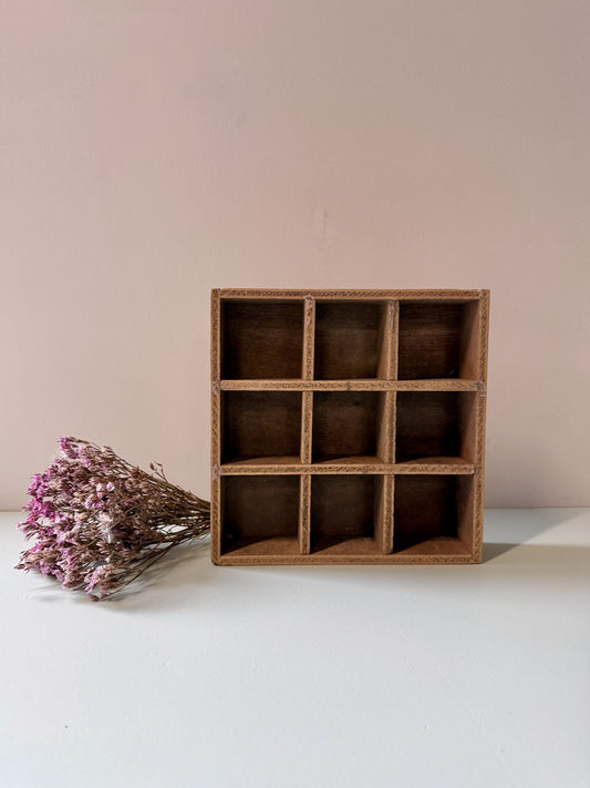 Trieur en bois de petite taille