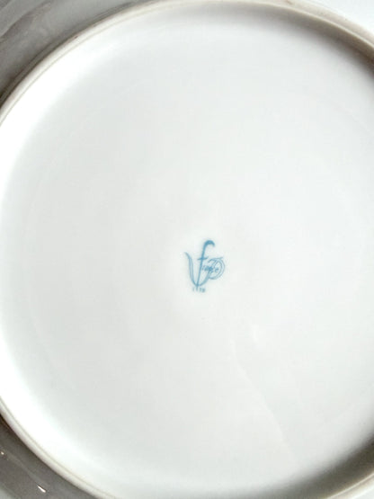 Assiettes plates en porcelaine FP - lot de 11