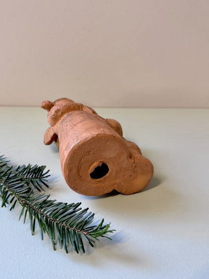 Statuette ange et enfant en terre cuite