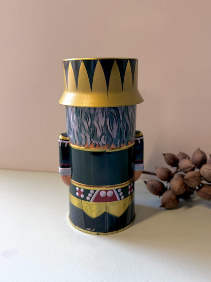 Boîte métallique Casse-Noisette