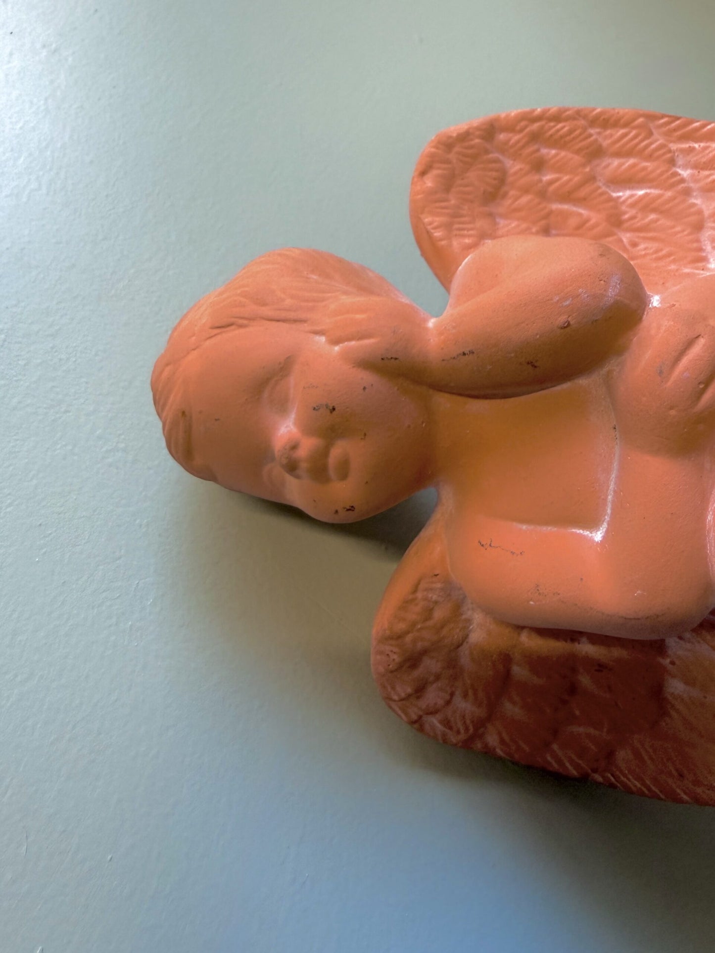 Bougeoir ange en terre cuite