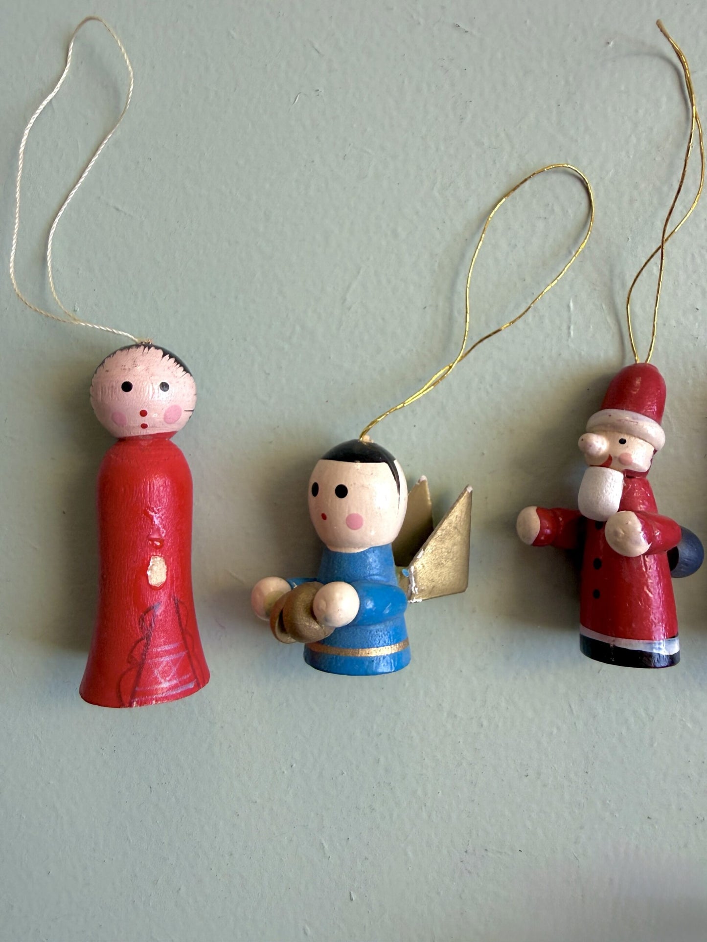 Sujets en bois à accrocher vintage - lot de 5