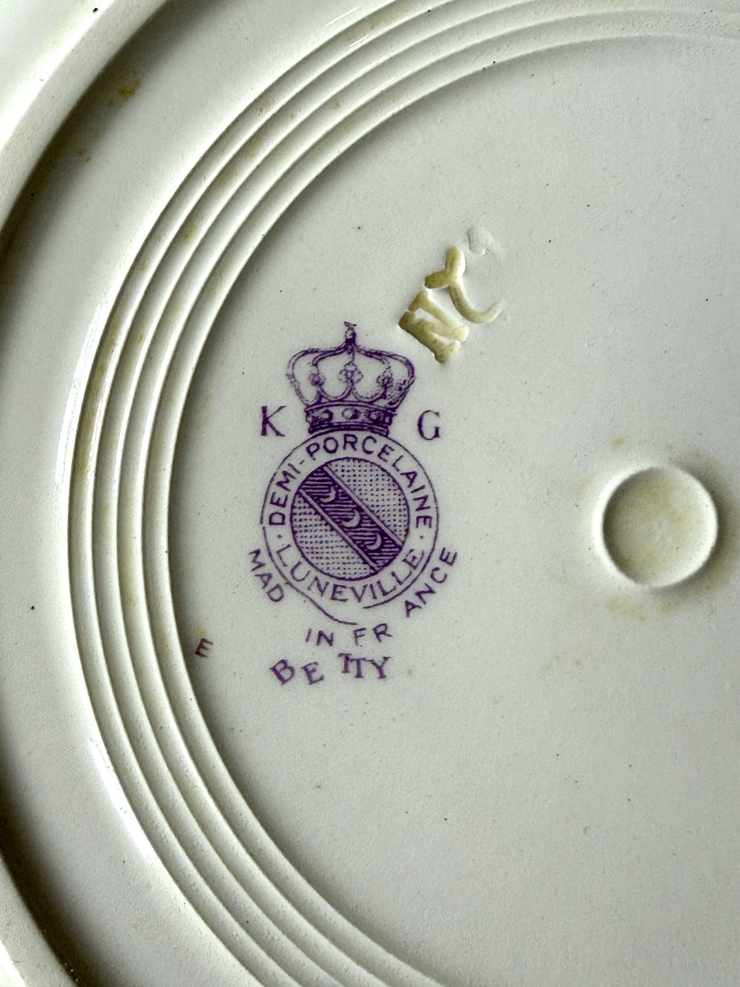 Assiettes modèle Betty de Lunéville en demi-porcelaine - lot de 5