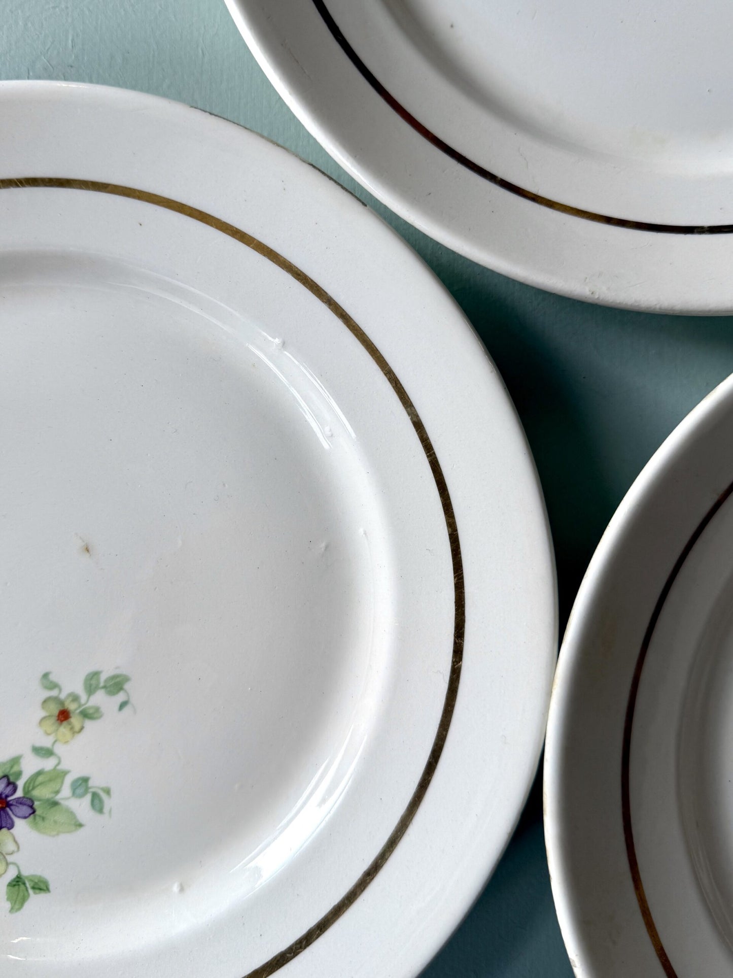 Assiettes modèle Betty de Lunéville en demi-porcelaine - lot de 5