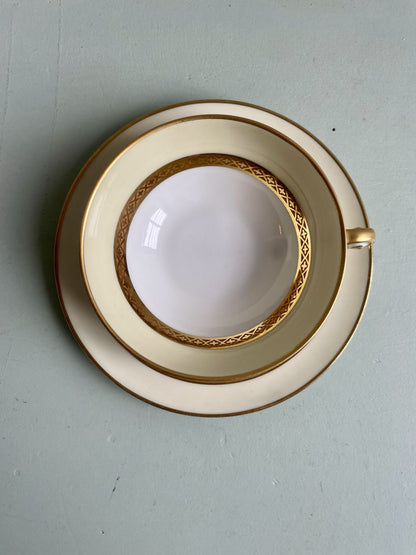Service à café ou thé en porcelaine – Georges Boyer Limoges