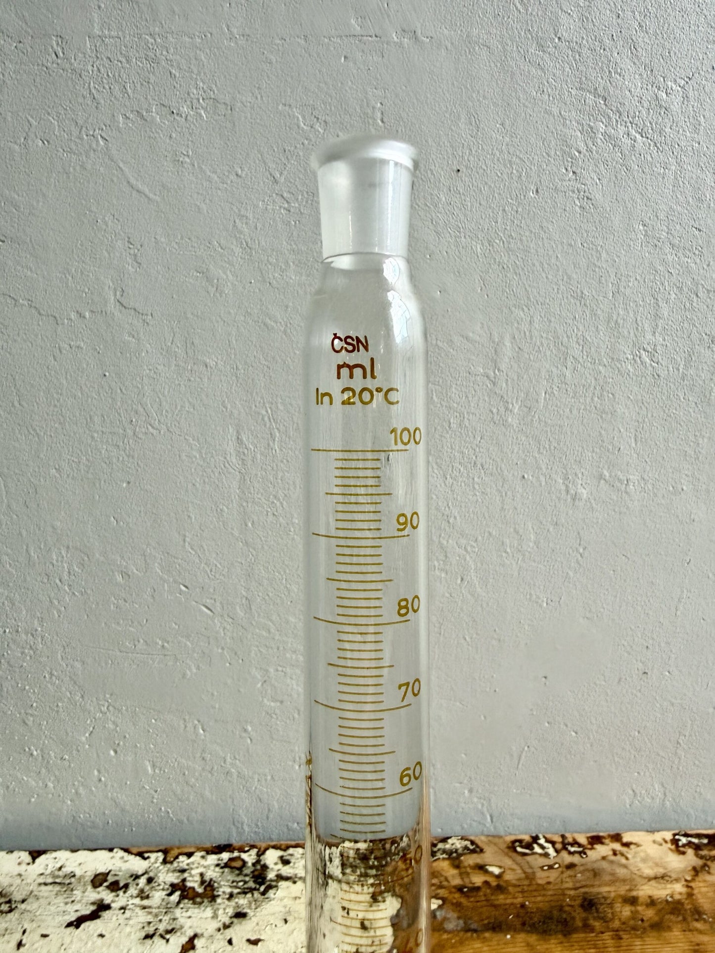 Eprouvette graduée en verre 100 ml