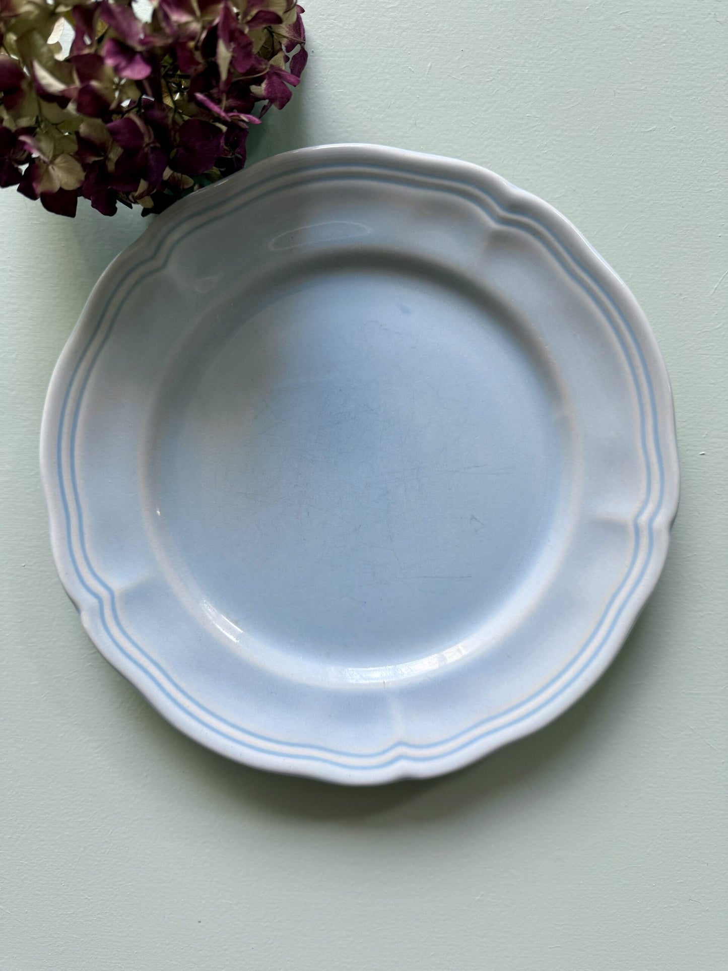 Assiettes chantournées à dessert bleues en grès - lot de 2