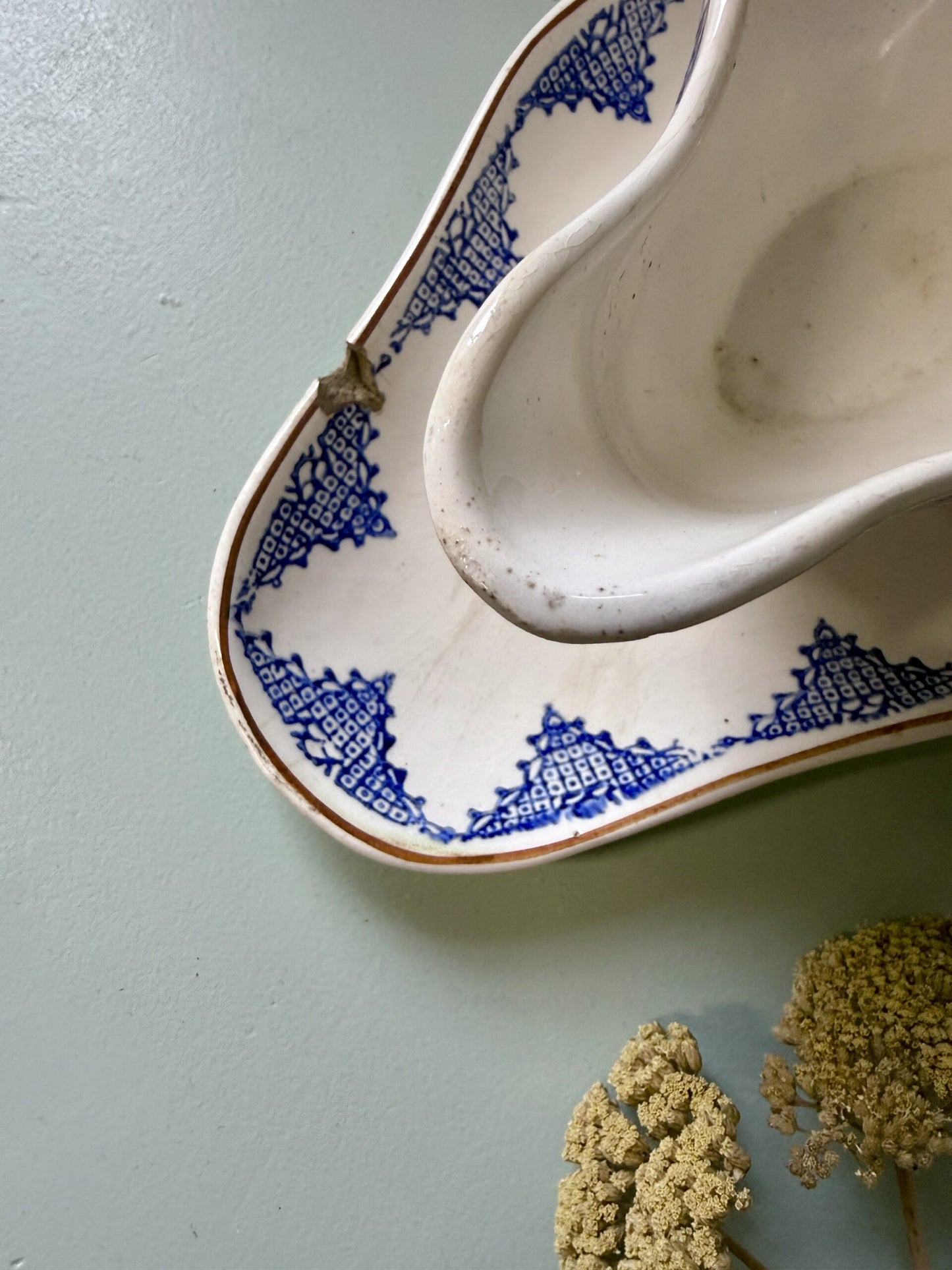 Saucière modèle Cluny de Longwy