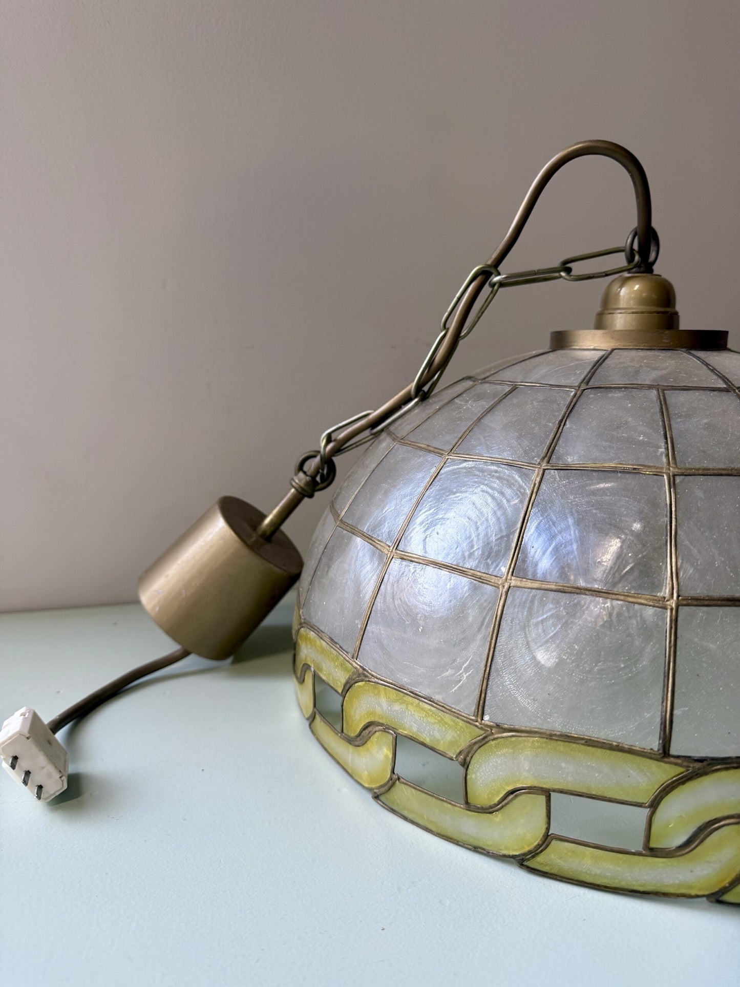 Abat-jour en nacre année 70