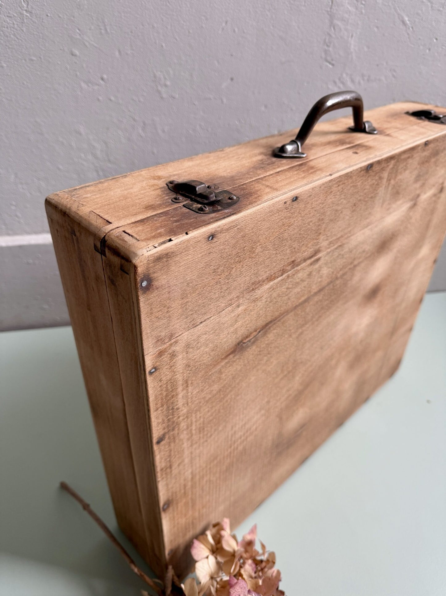 Boîte/valise ancienne en bois