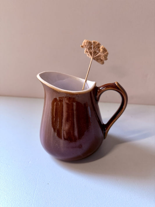 Pot à lait émaillé marron