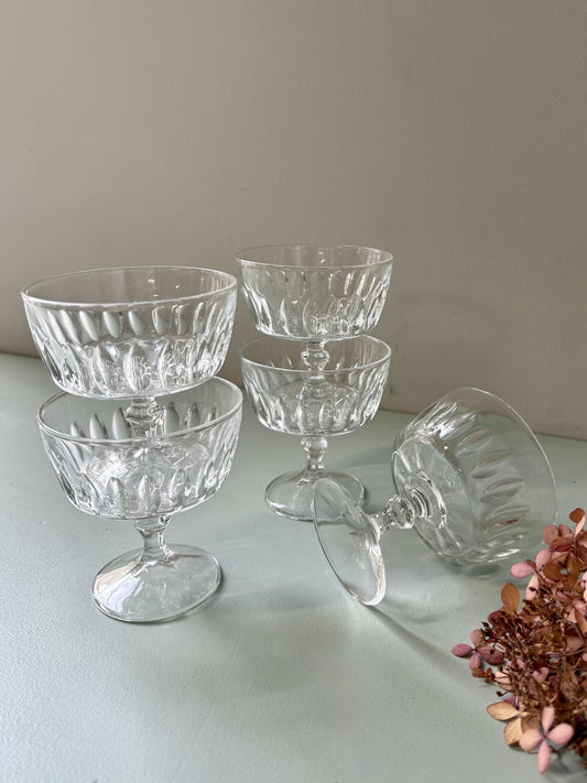 Coupes en verre ciselées - lot de 5