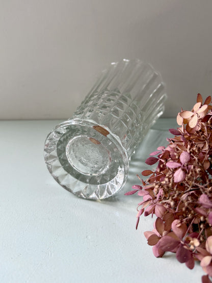 Vase en verre ciselé 5