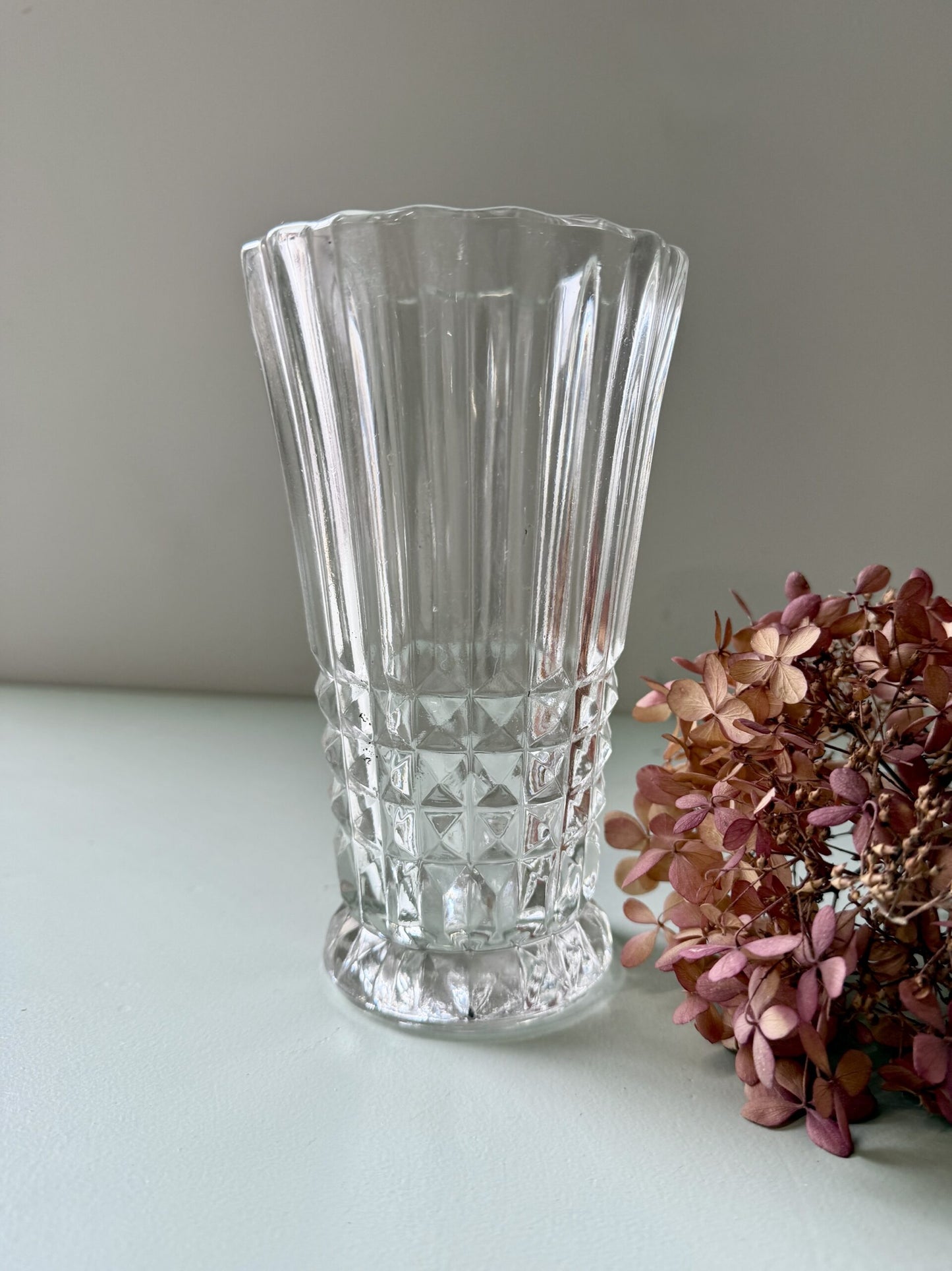 Vase en verre ciselé 5