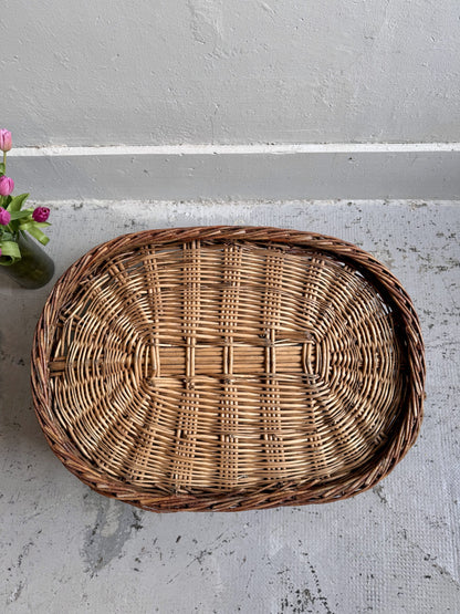 Corbeille tressée en osier de grande taille