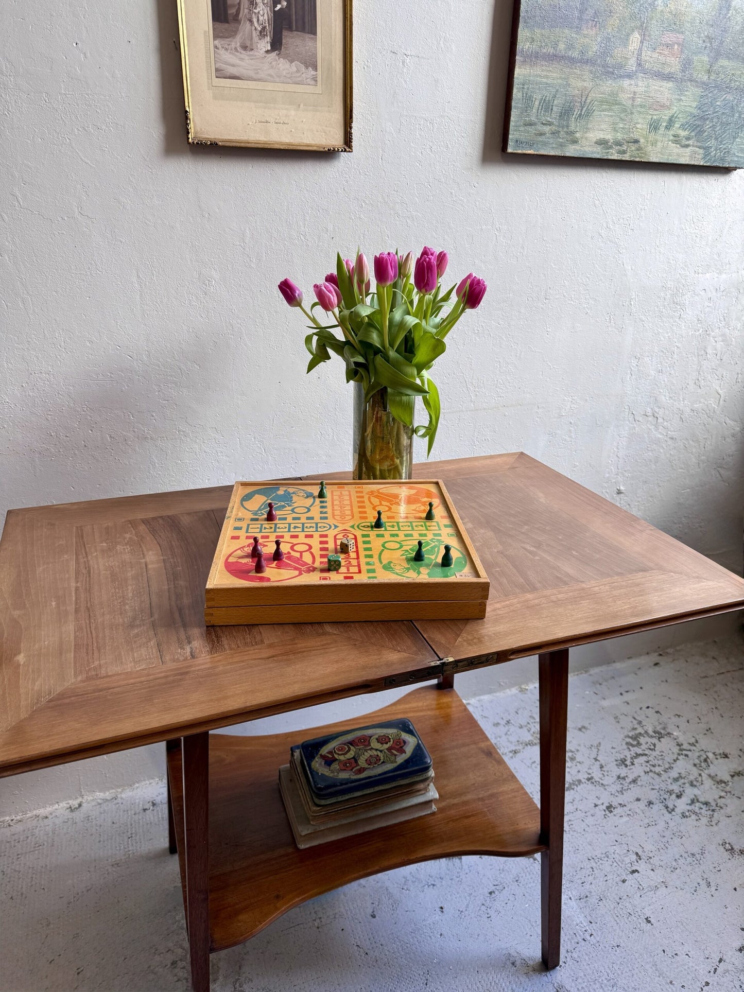 Table de jeu en bois avec plateau pivotant