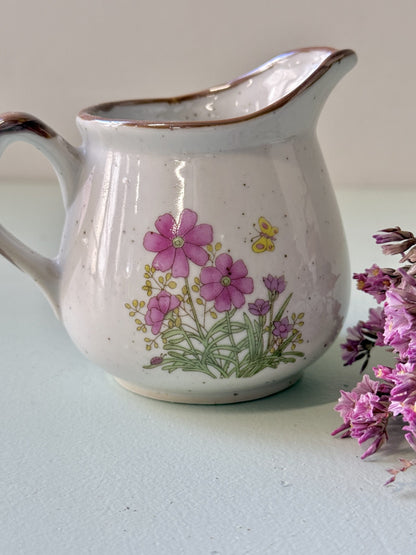 Pot à lait décor floral