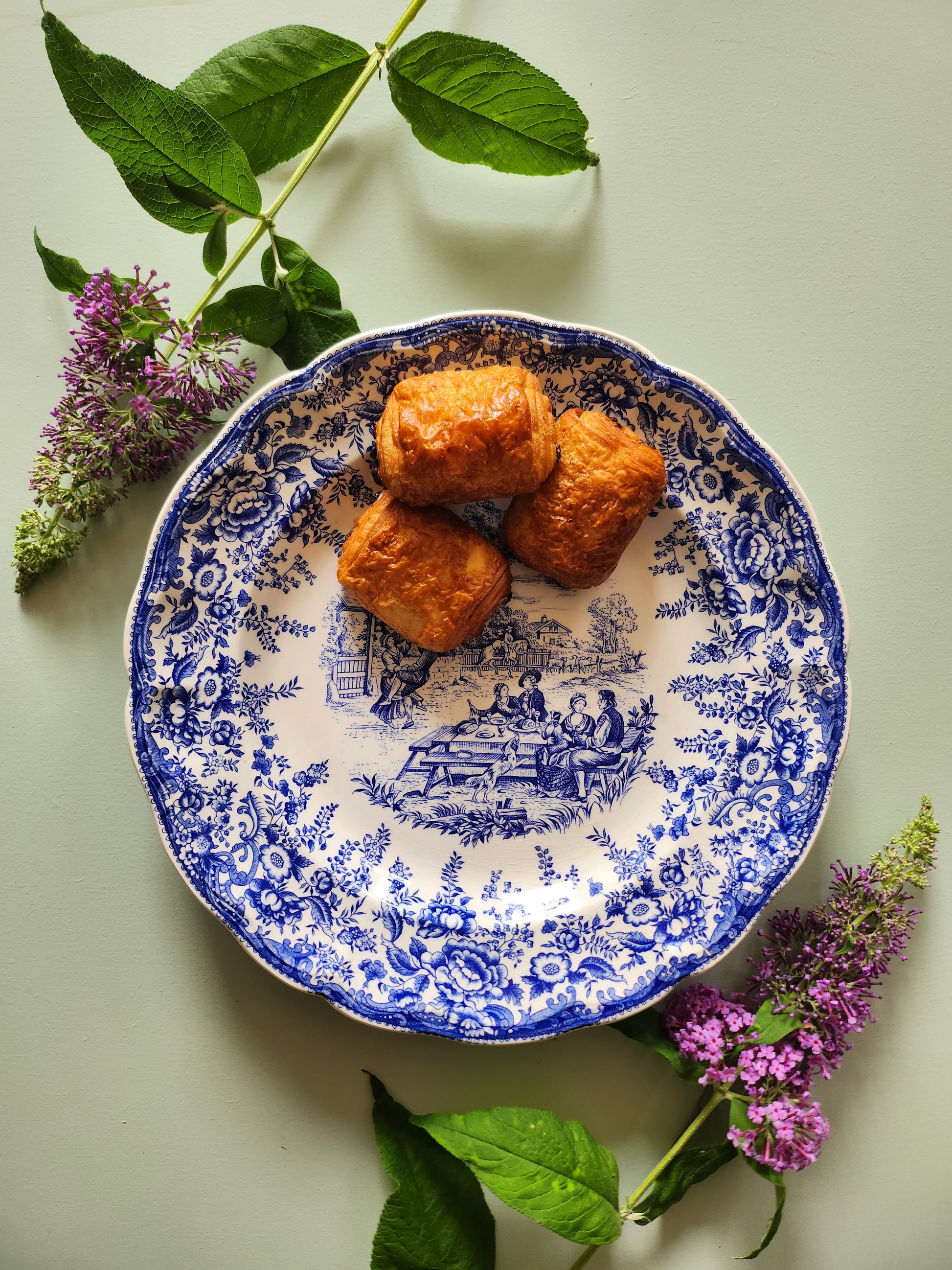 Plat rond Lunéville style anglais   Patine