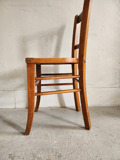Chaise en bois   Patine