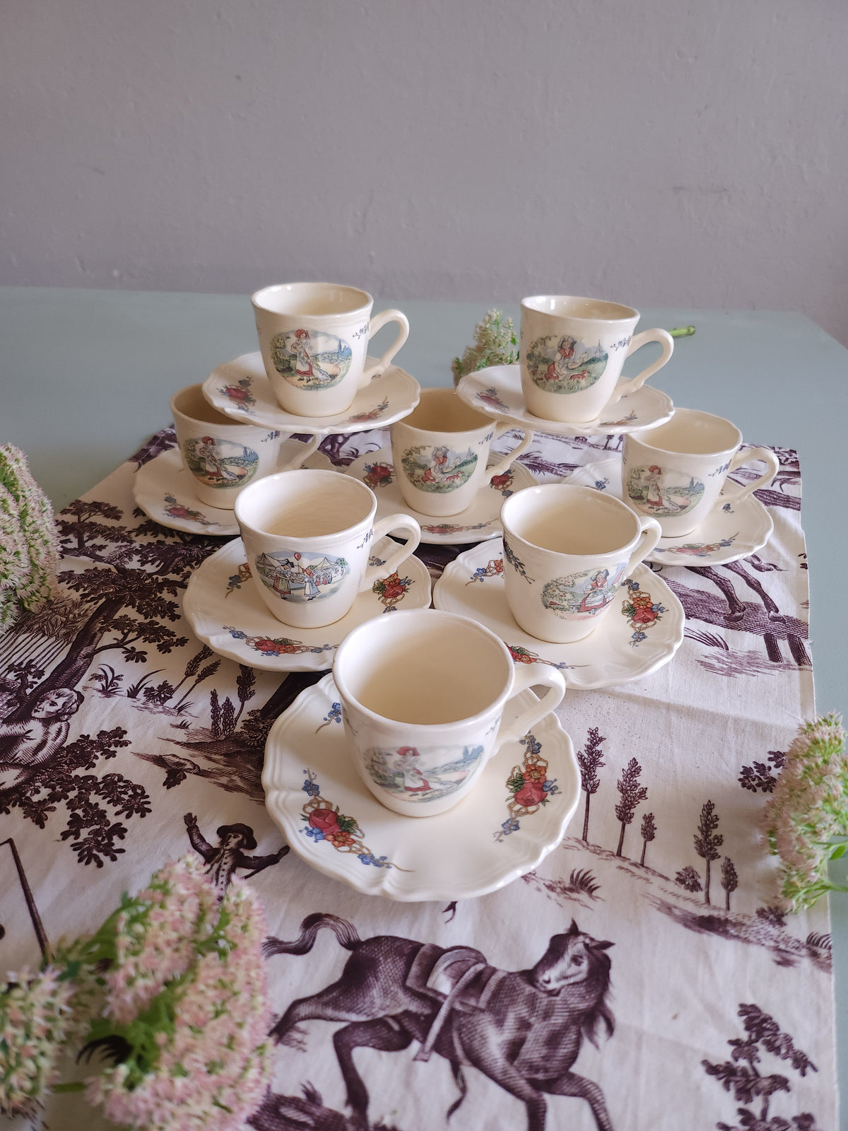 Tasse + assiette céramique Sarreguemines lot de 8   Patine