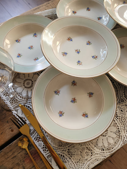 Assiettes semi-creuses Sarreguemines à fleurs lot de 8