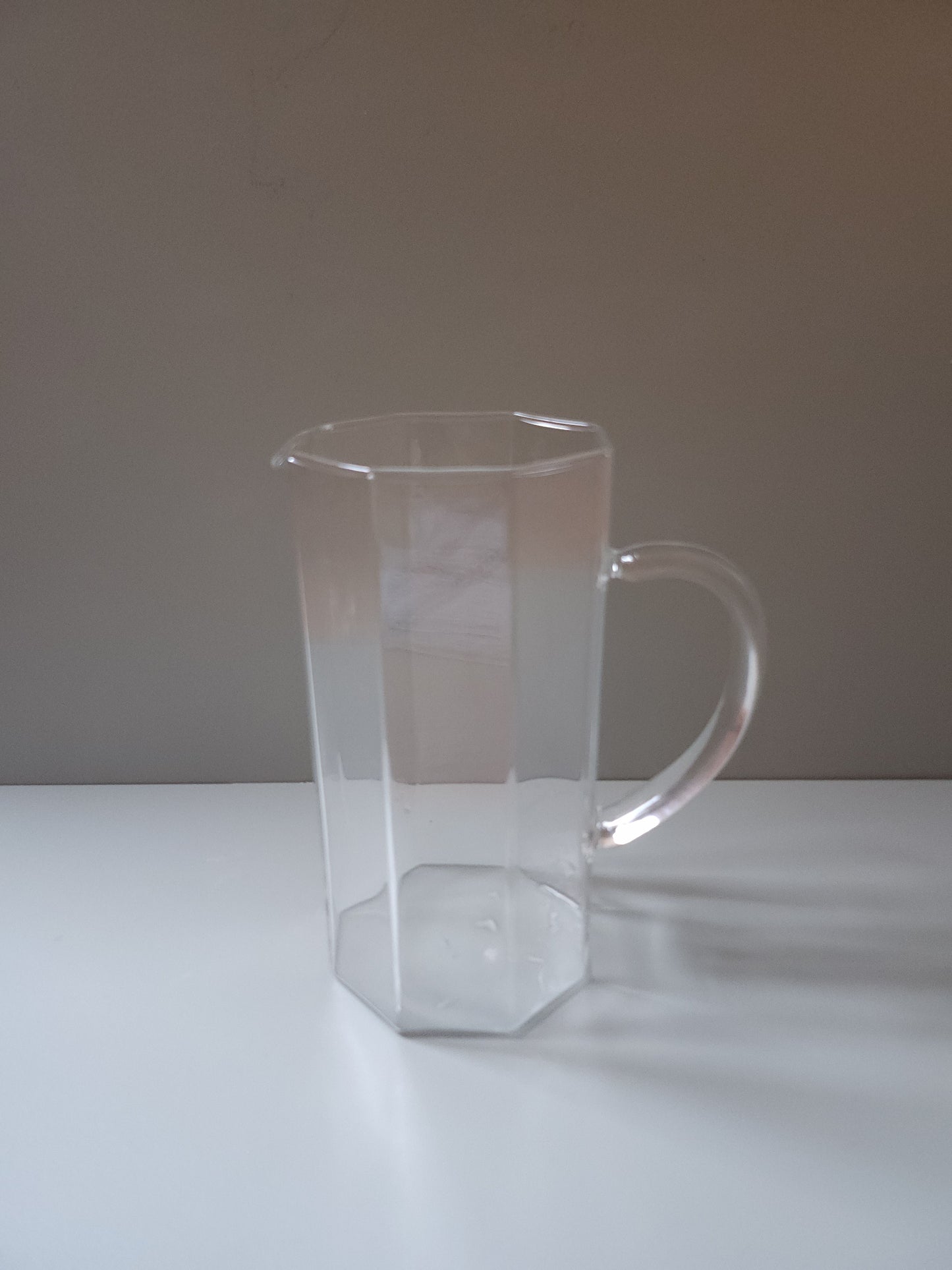 Cruche en verre   Patine