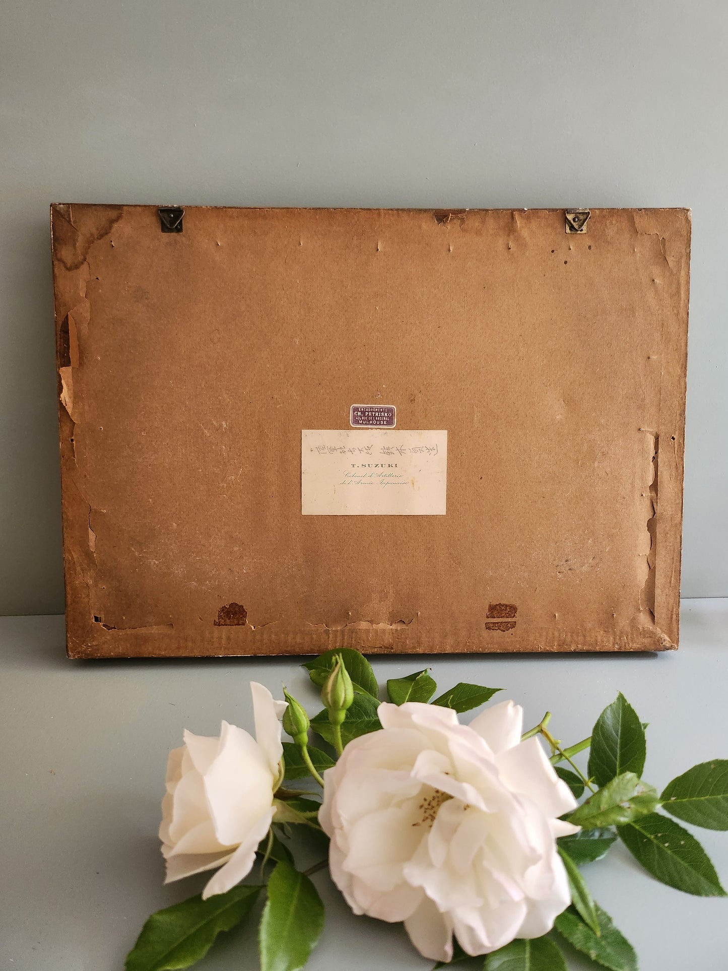 Cadre vintage doré avec toile façon tapissier