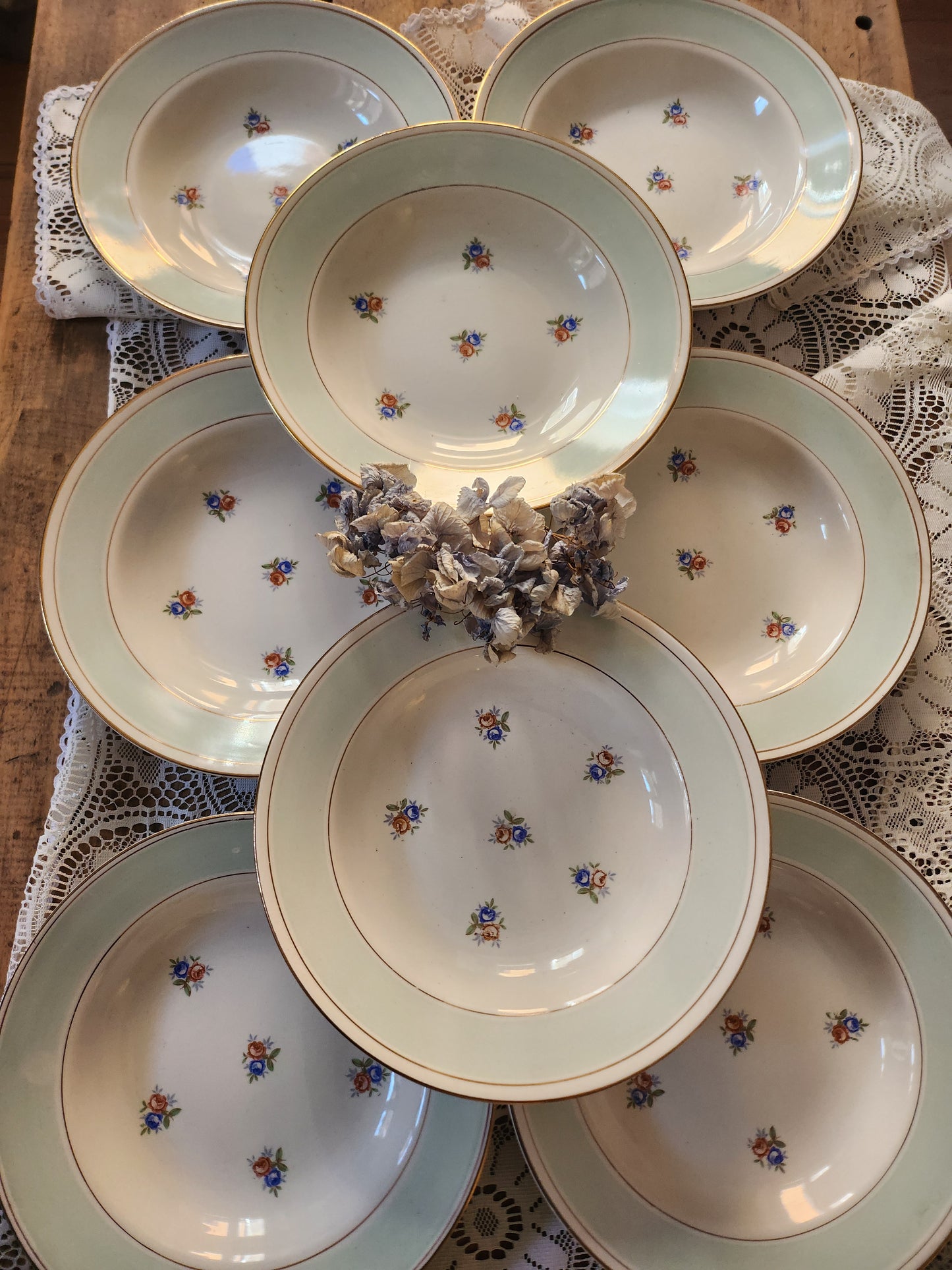 Assiettes semi-creuses Sarreguemines à fleurs lot de 8