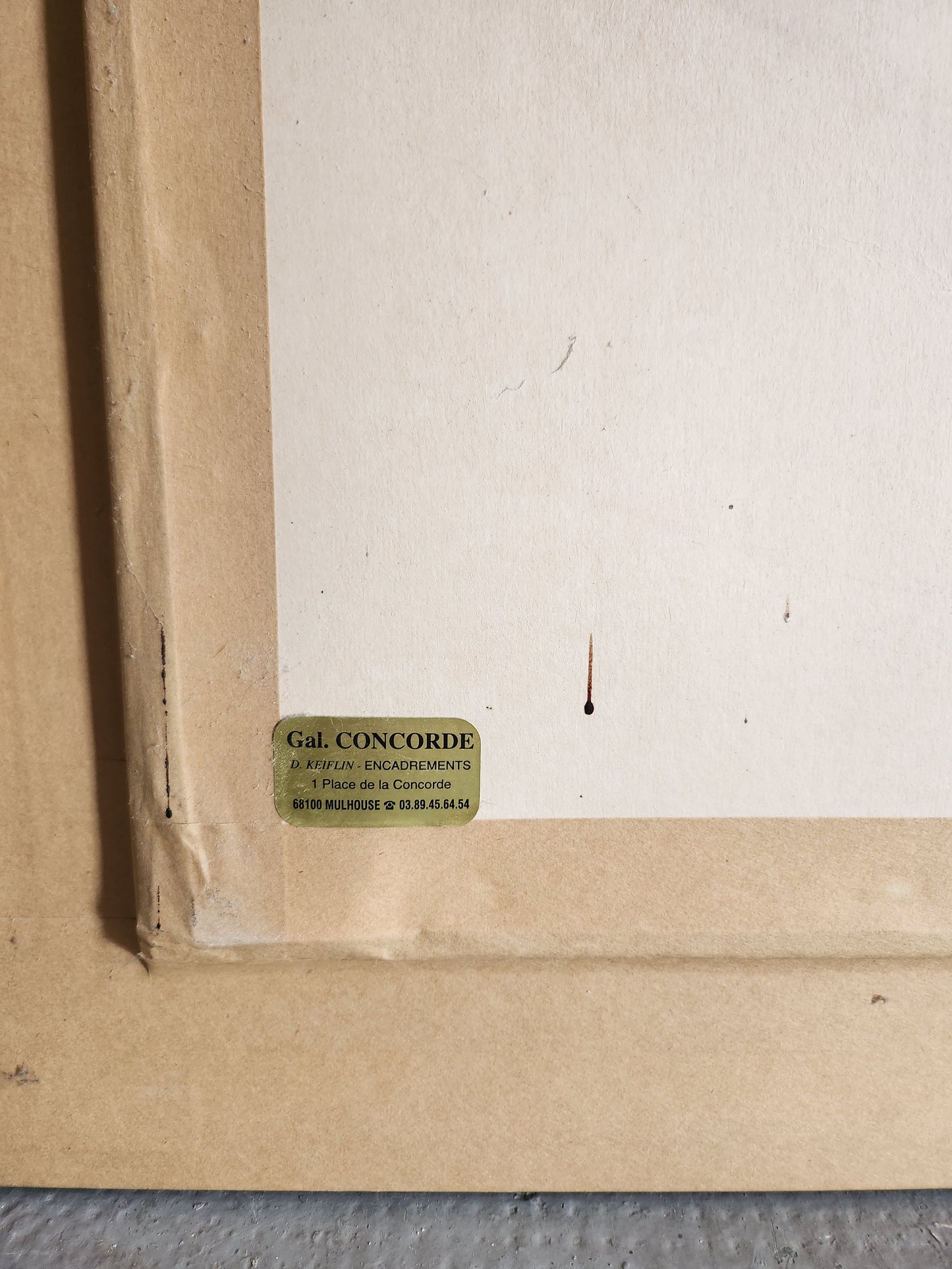 Tableau en bois avec ornement en point de croix   Patine