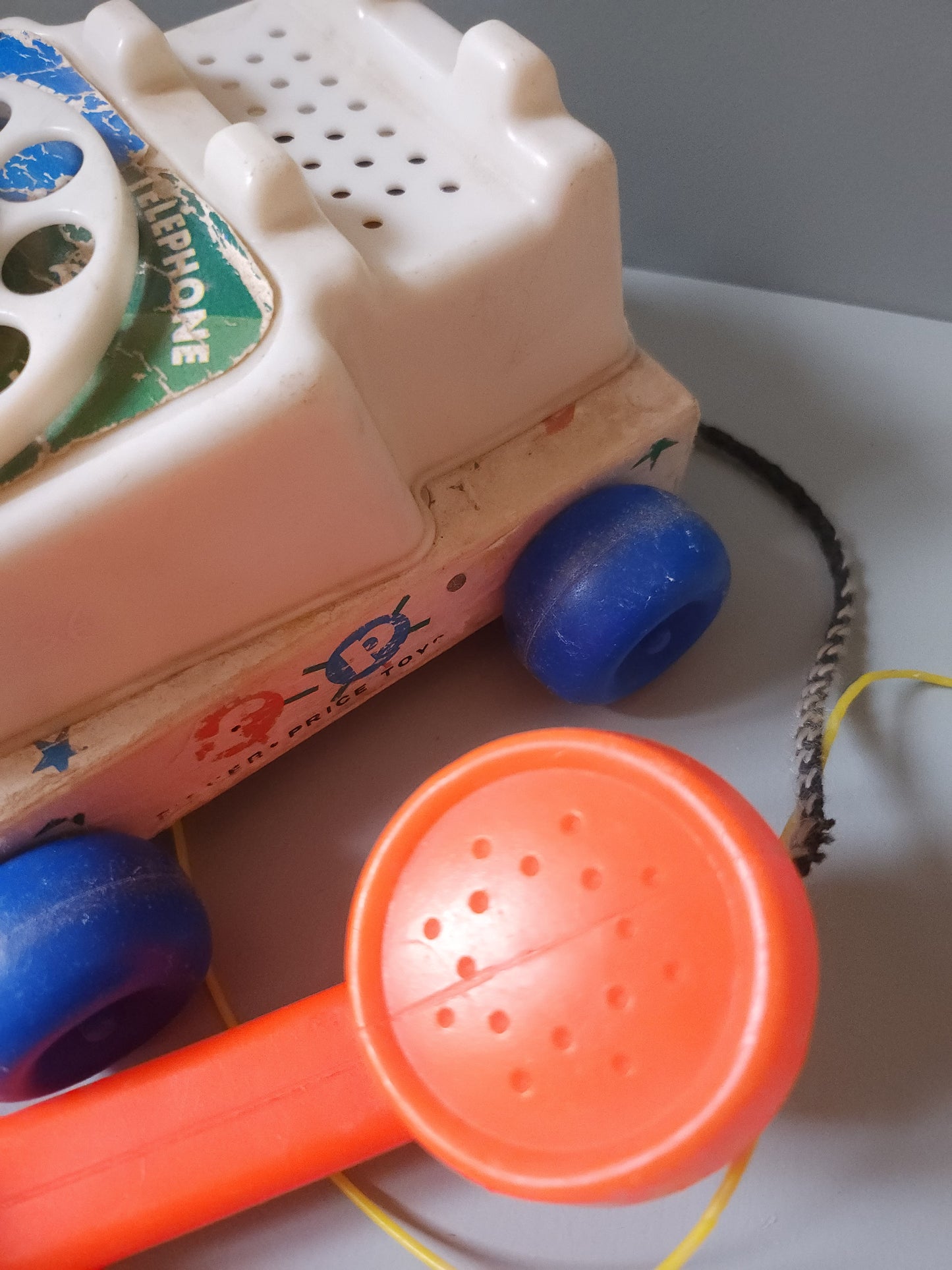 Téléphone Fisher-Price 1961   Patine