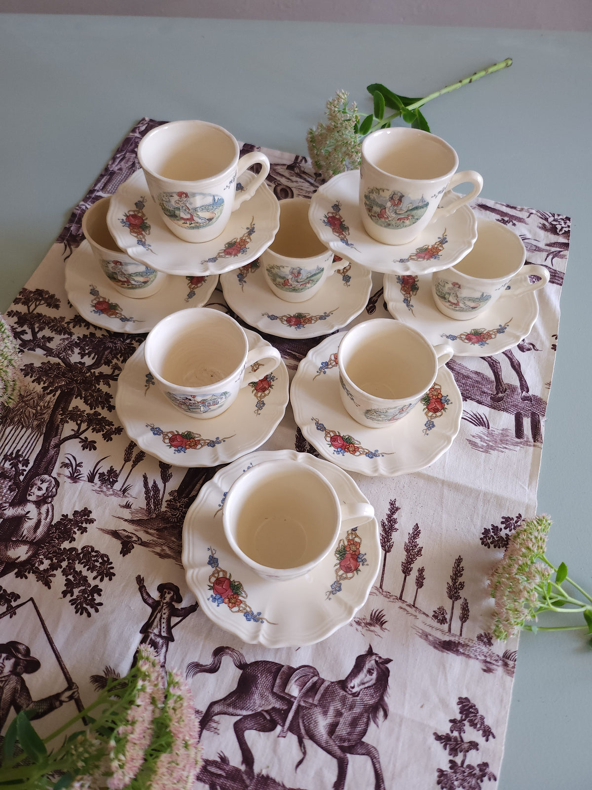 Tasse + assiette céramique Sarreguemines lot de 8   Patine