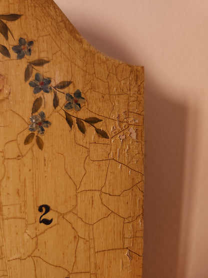Horloge en bois peint à la main   Patine