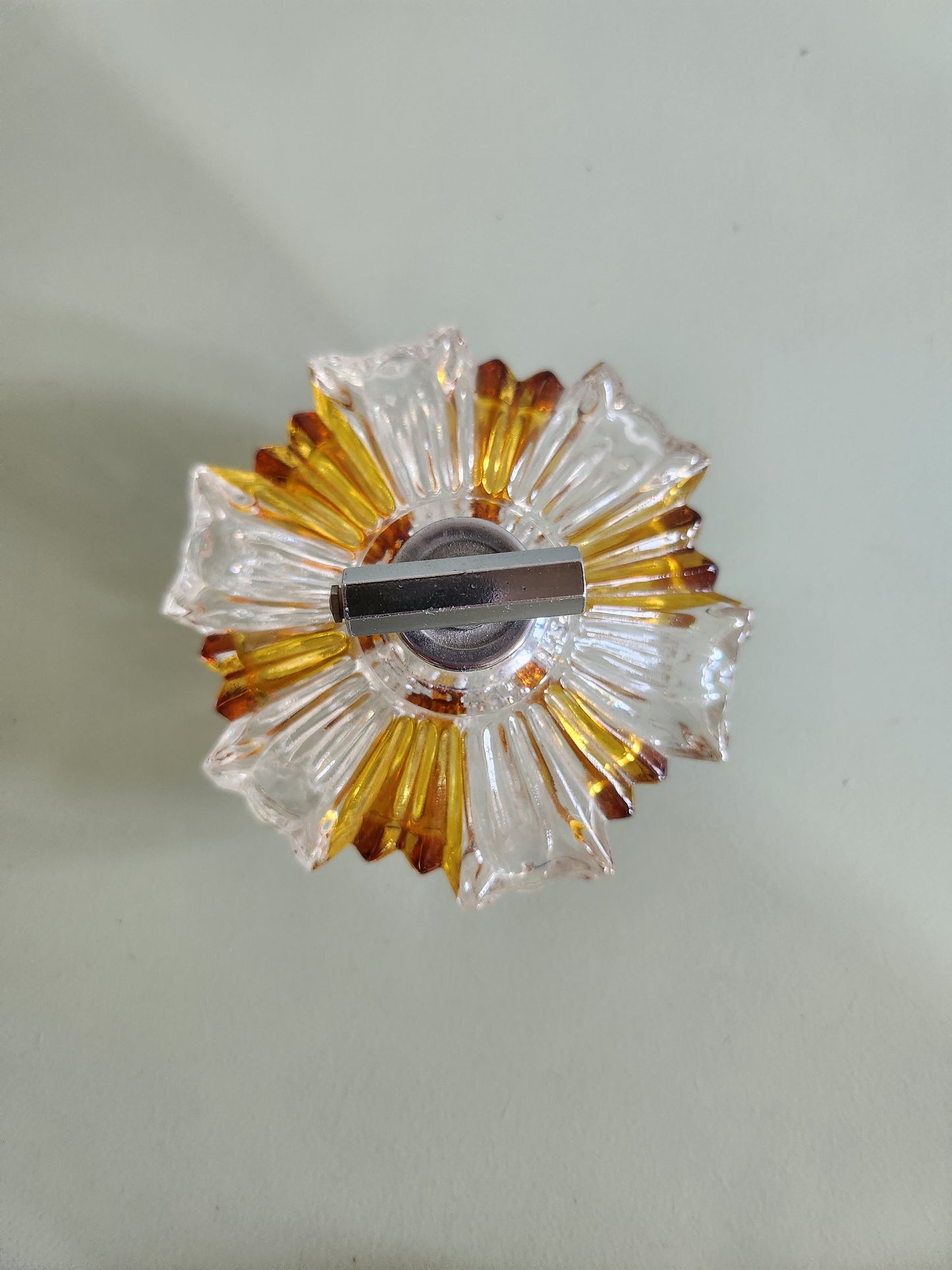 Bouteille de parfum en cristal   Patine