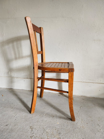 Chaise en bois   Patine