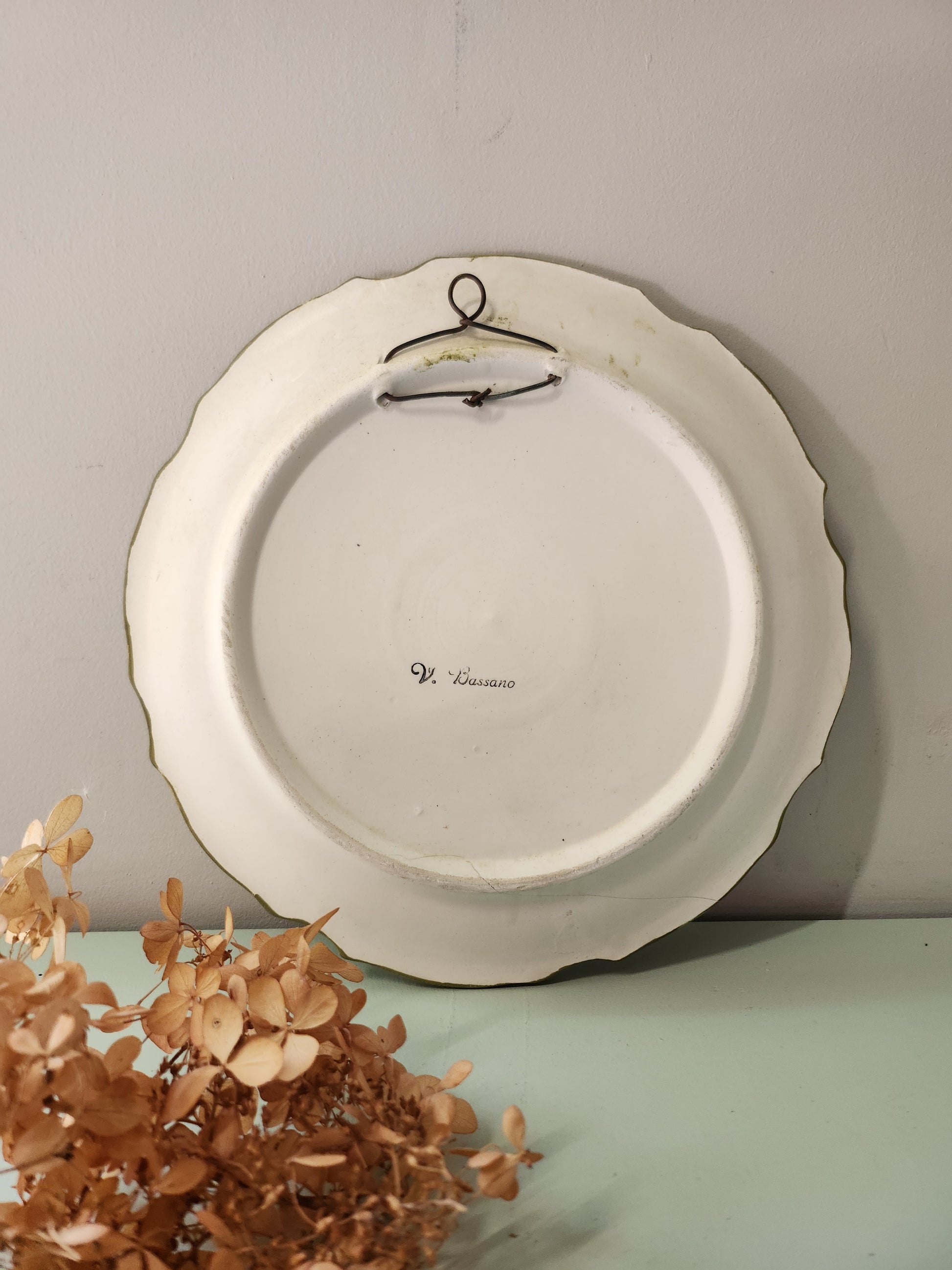 Assiette décorative Bassano à suspendre   Patine