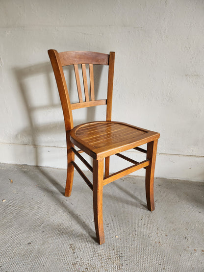 Chaise en bois   Patine