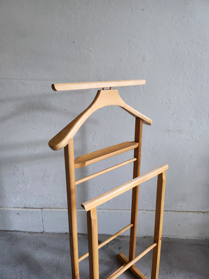 Valet de chambre en bois   Patine