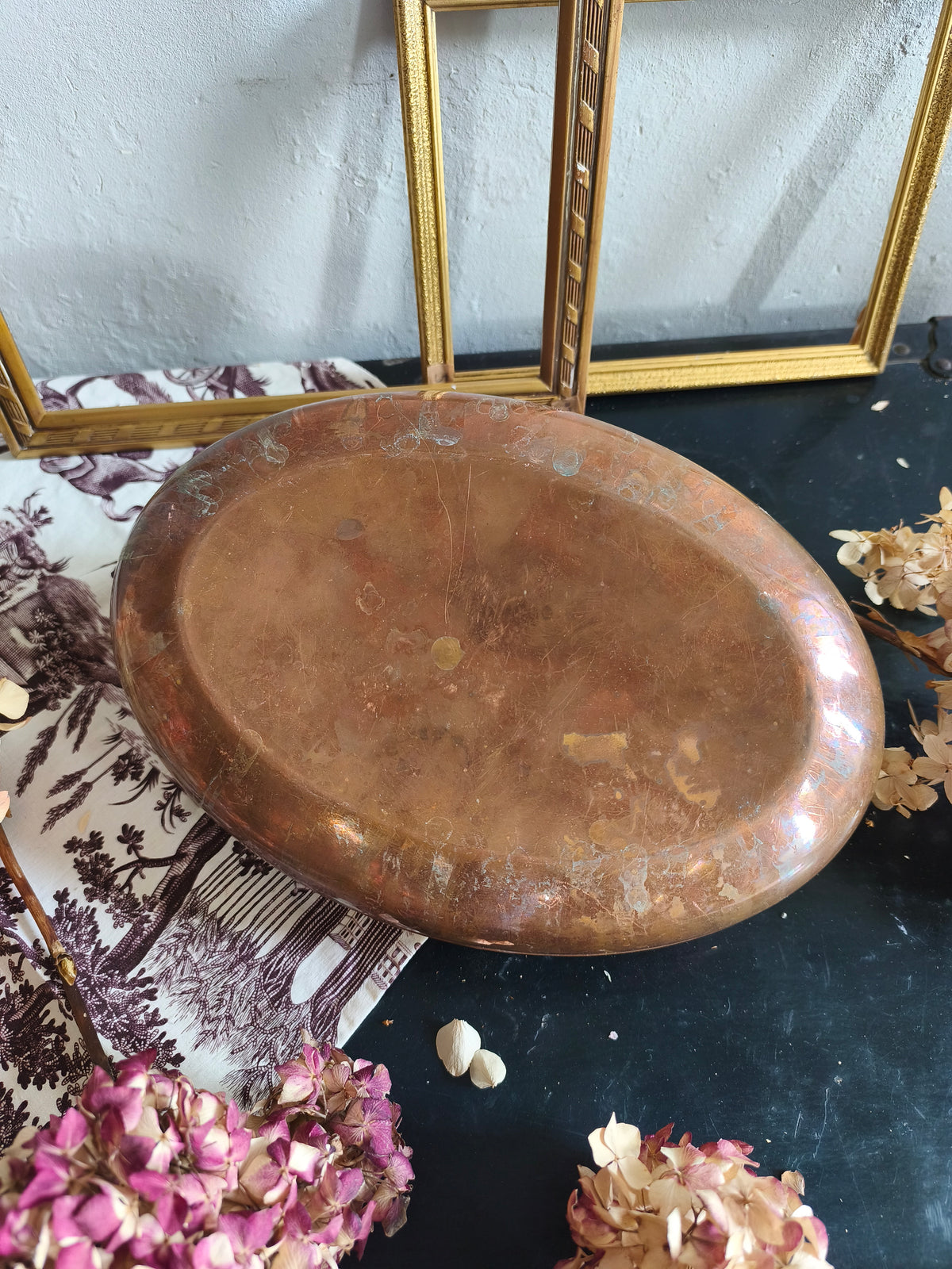 Bouillotte ovale en cuivre vintage   Patine