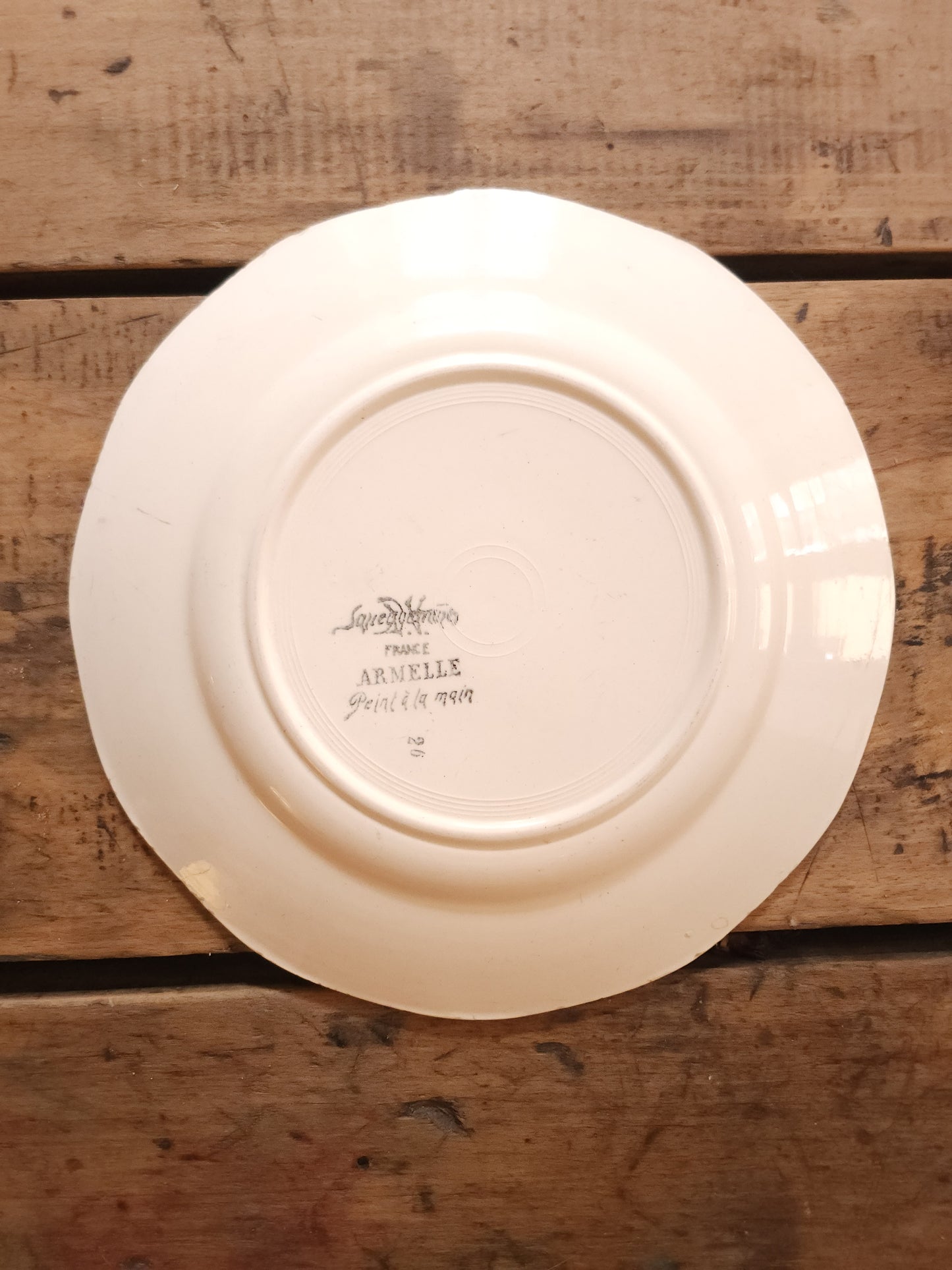 Assiette Sarreguemines fleurie   Patine