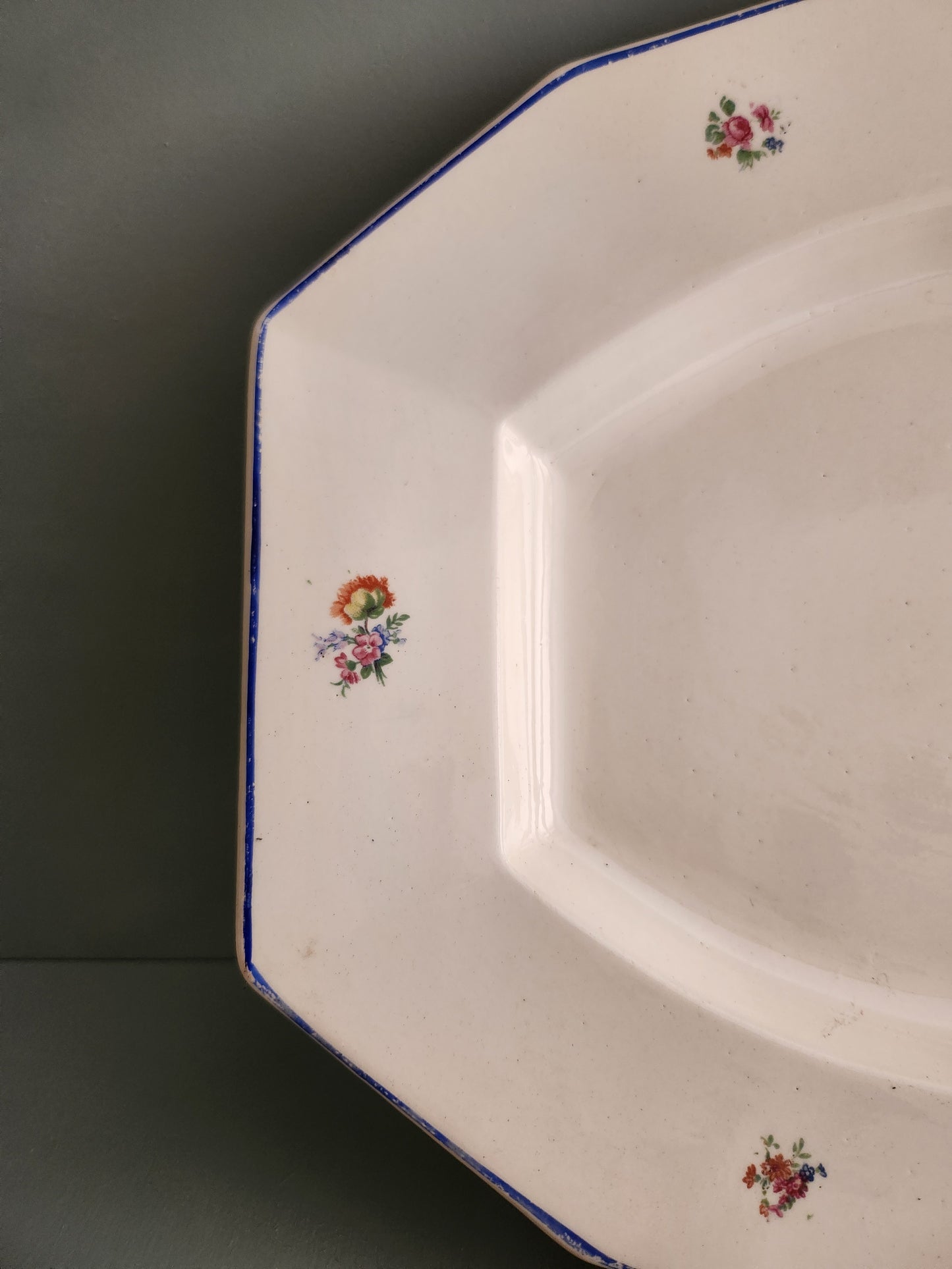Plat ovale Badonviller fleuri