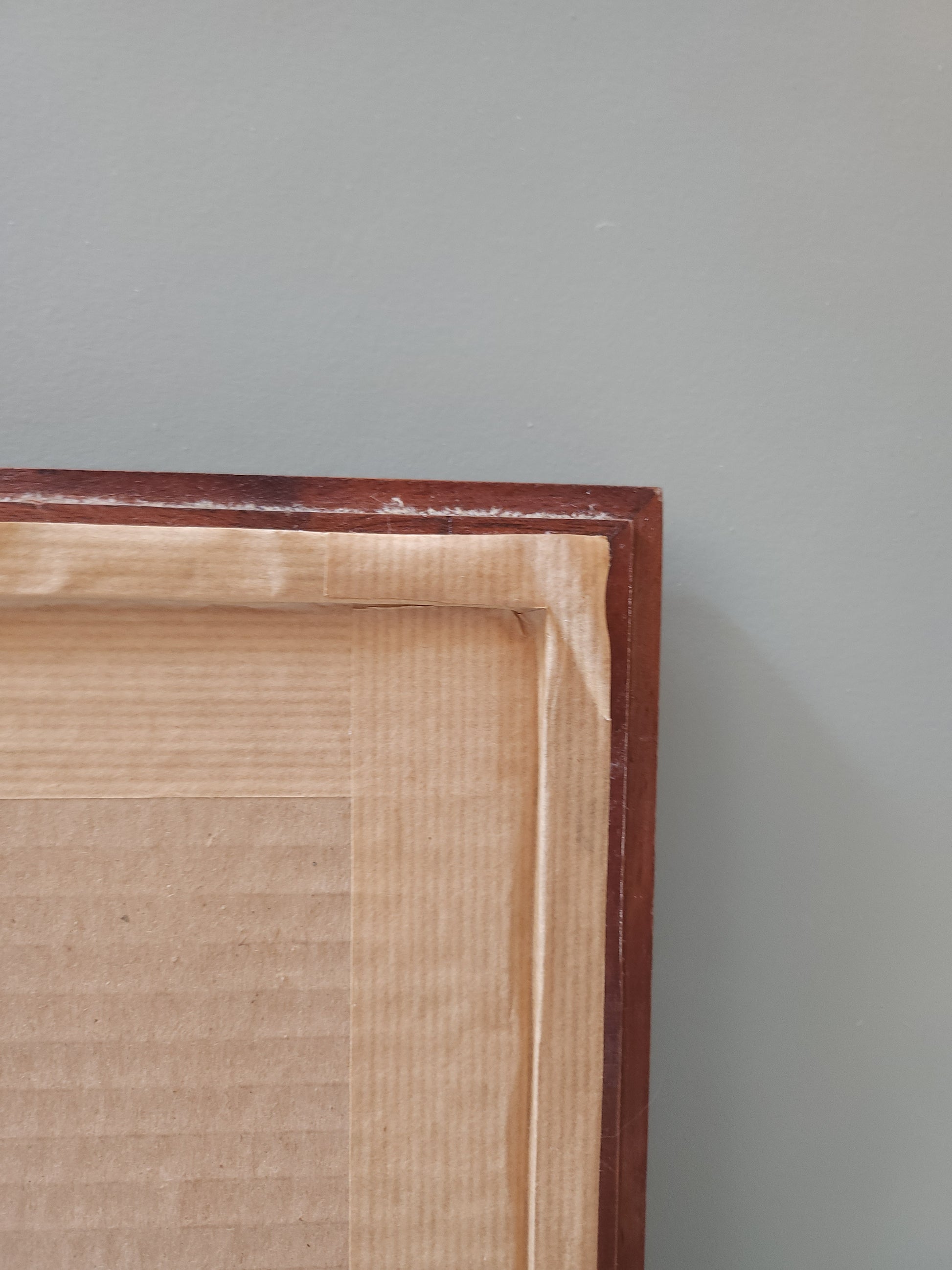 Cadre avec peinture sur toile   Patine