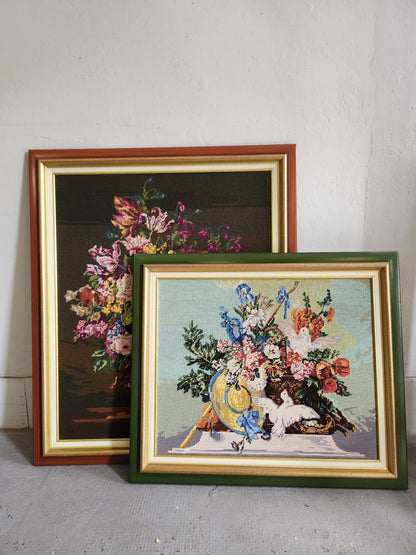 Tableau en bois avec ornement en point de croix   Patine